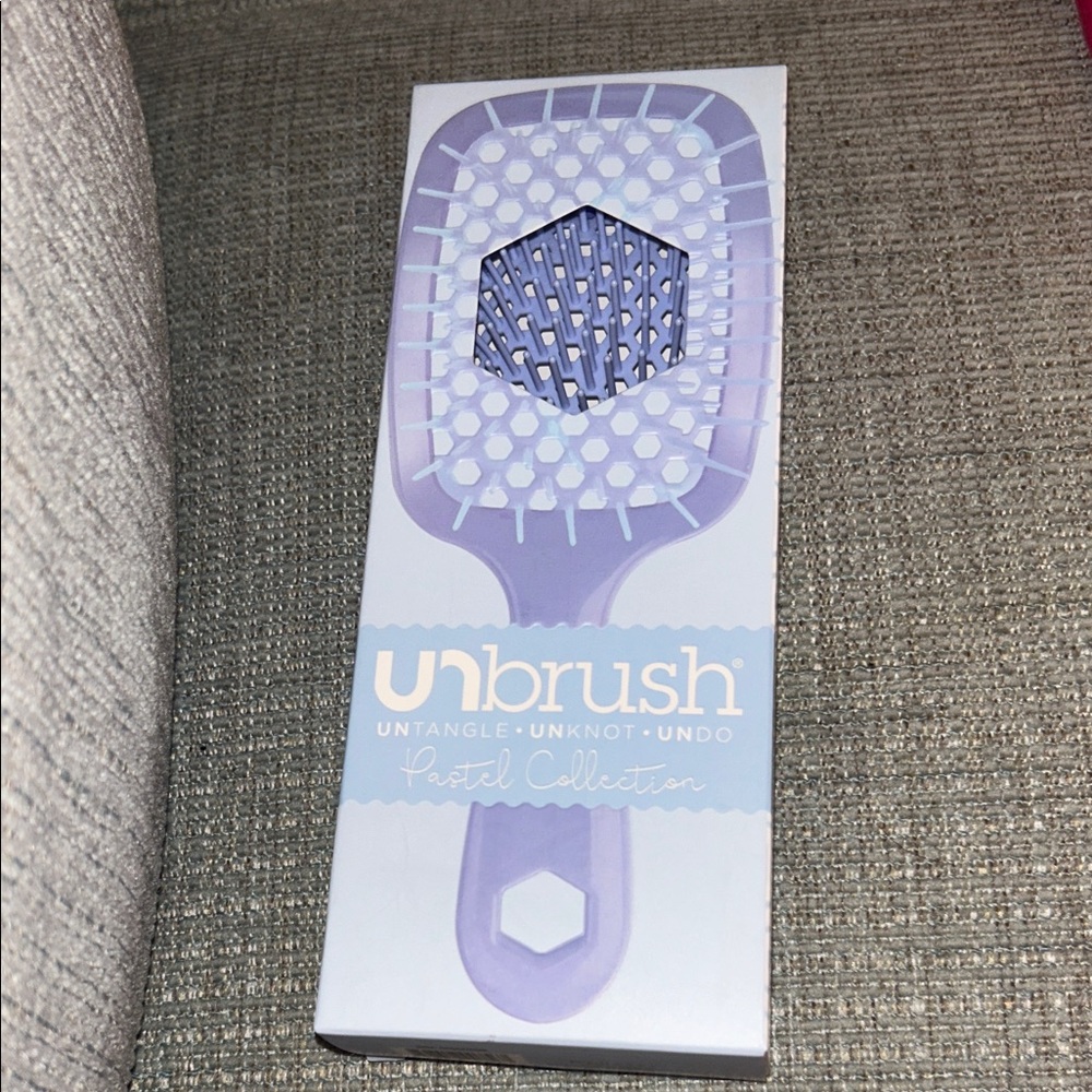 Unbrush Hair Brush in the Pastel Collection, NIB